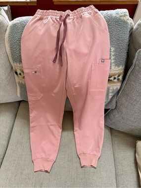 Figs Women's Pink Cargo Jogger Scrub Pants